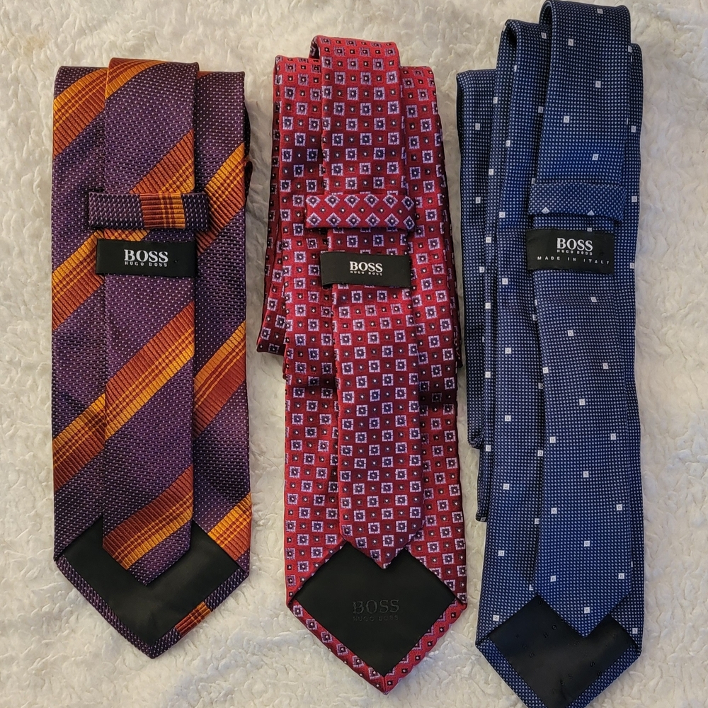 Hugo Boss Purple and Red Silk Ties Elegant Accessories